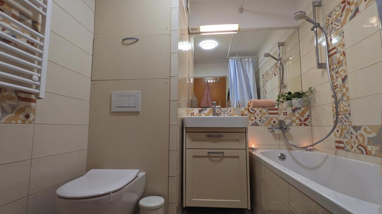 Zala With Free Parking Tour As Appartement